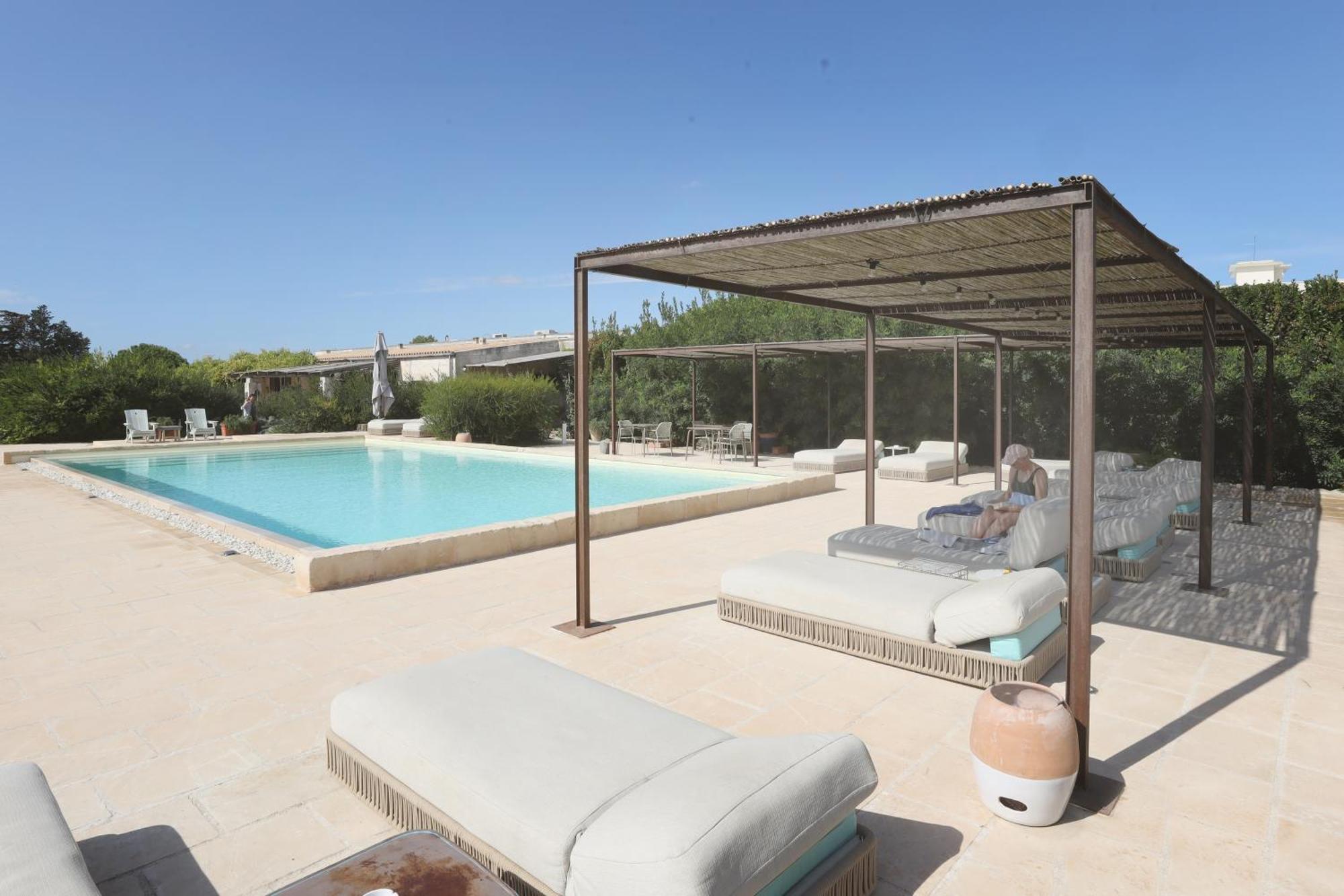 Borgo Sentinella Aparthotel Torre dell'Orso Exterior photo