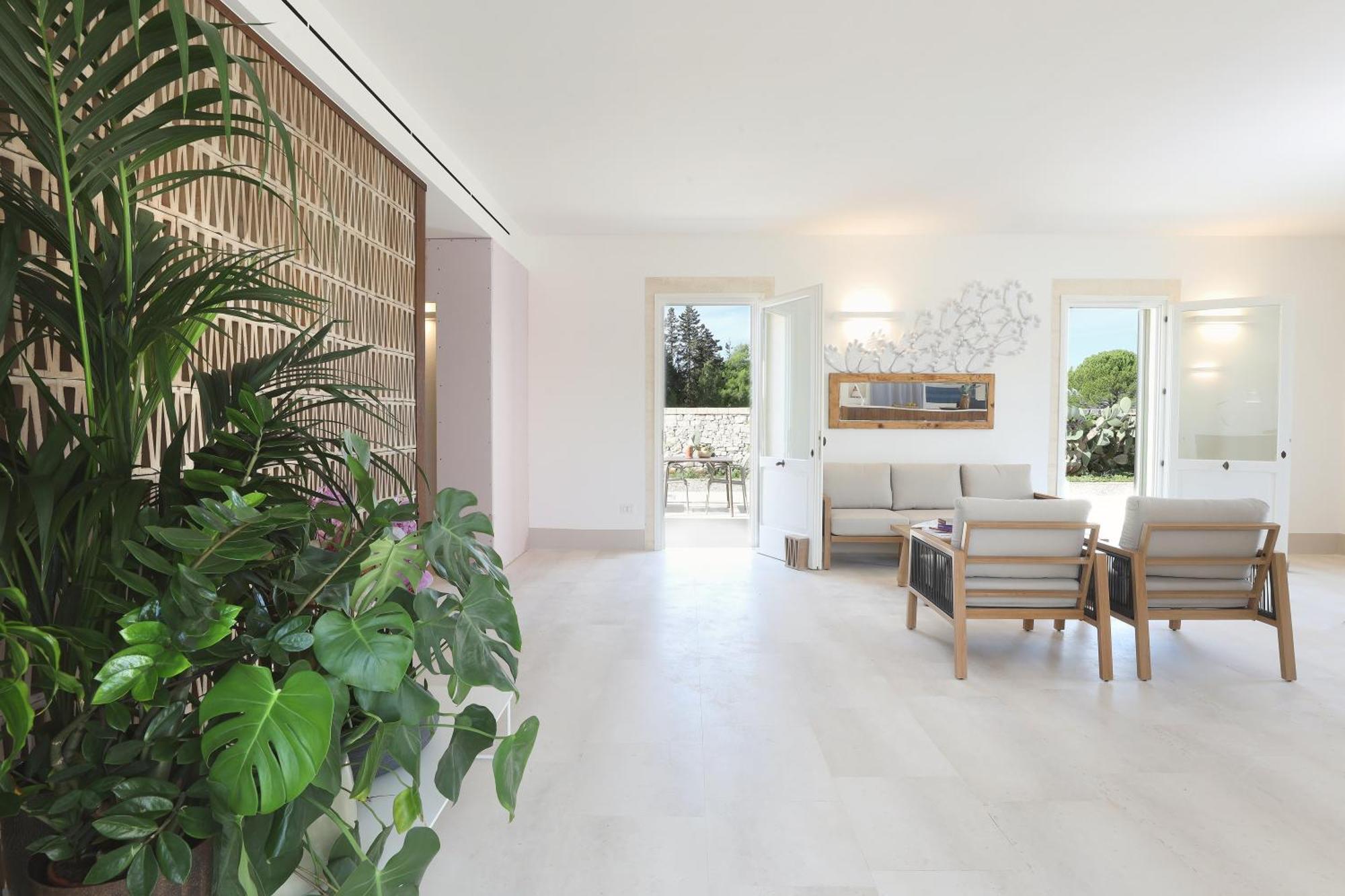 Borgo Sentinella Aparthotel Torre dell'Orso Exterior photo