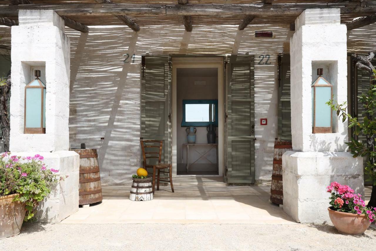 Borgo Sentinella Aparthotel Torre dell'Orso Exterior photo